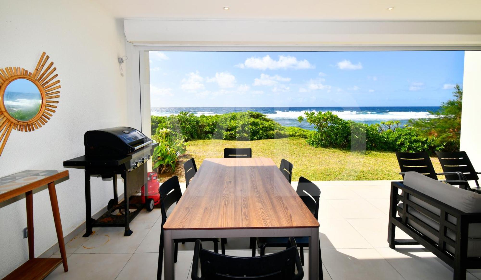 White&Blue Beachfront Luxury Poste Lafayette מראה חיצוני תמונה